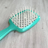 Detangling Hair Brush/Scalp Massager